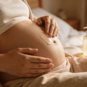 滋养孕肌无负担！恩泉护肤山茶油，守护孕期好状态